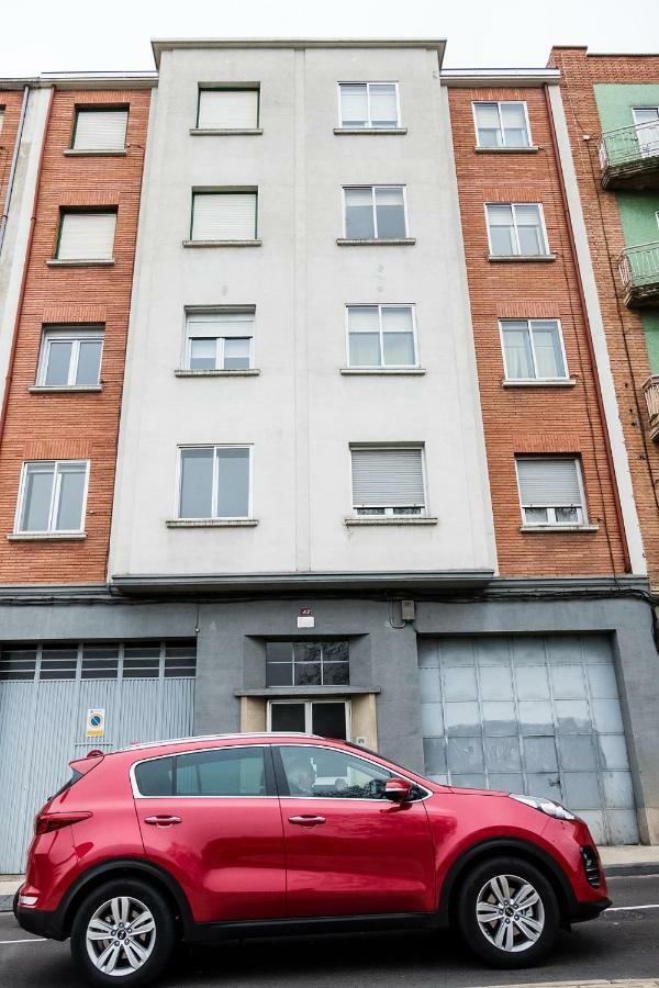 Logrono Centro, Una Casa Con Vistas Apartamento Exterior foto